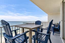 Harbour Pointe 301 - Image 3